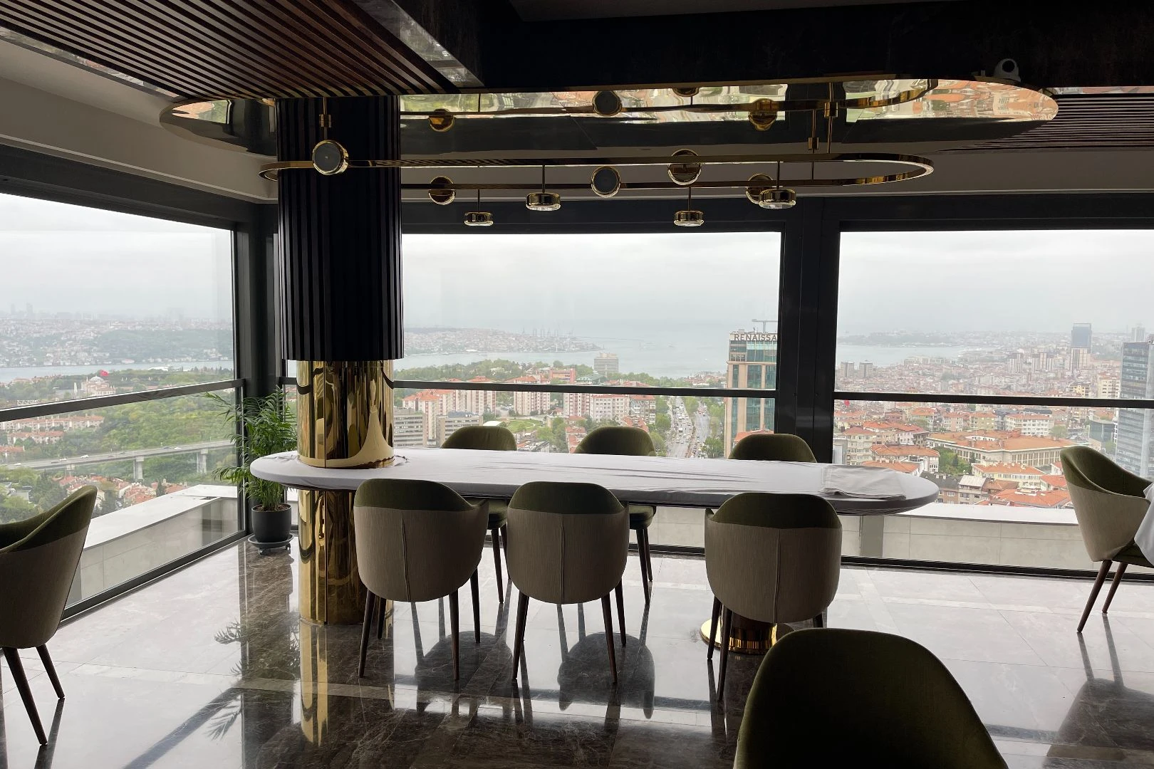 Mövenpick İstanbul Bosphorus